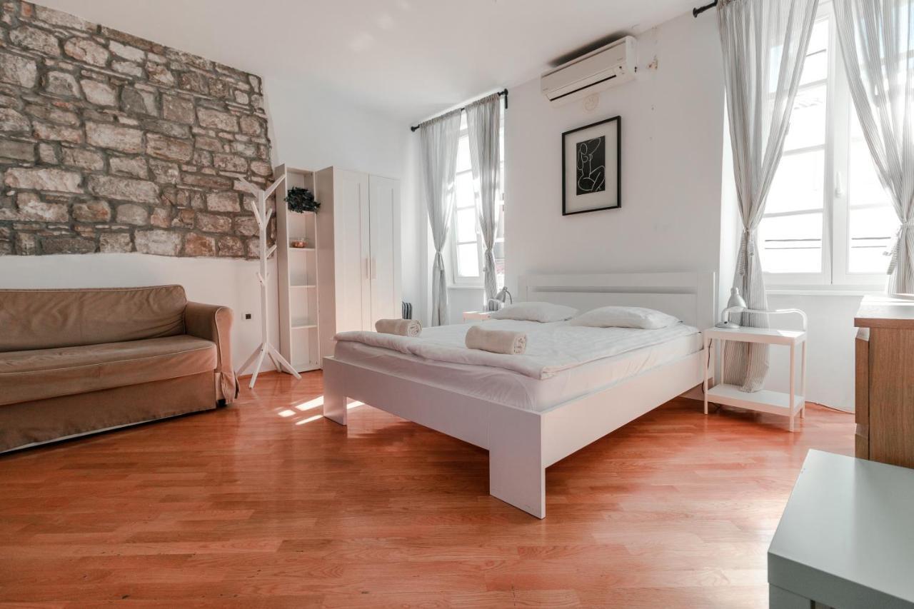 Apartments Music House Піран Екстер'єр фото