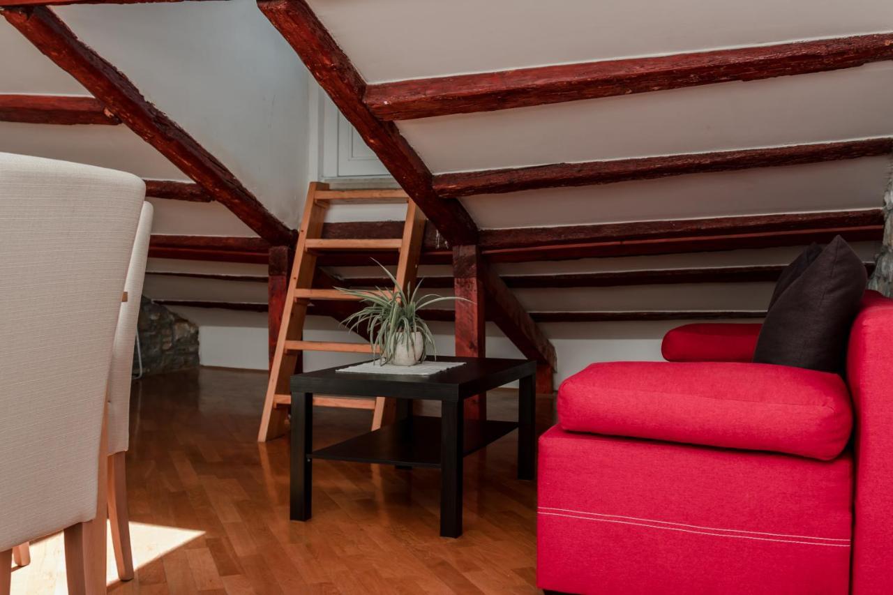 Apartments Music House Піран Екстер'єр фото
